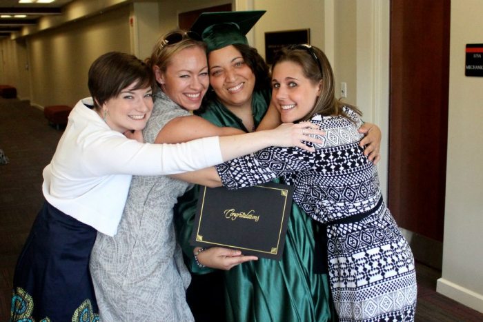 295037_419377091411685_566920205_n