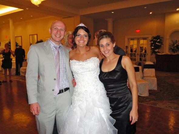 558353_10151096878985610_829952762_n